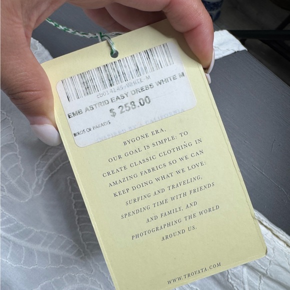 TROVATA Birds of Paradis Women's Astrid Easy Dress - Picture 8 of 11